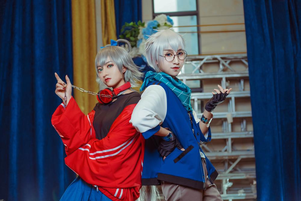 乐鱼体育平台|布拉德-皮特送摩托贺爱子马多克斯11岁生日(图1) 乐鱼体育